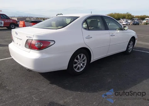 2004 Lexus Es 330 z USA, uszkodzony, nr VIN JTHBA30G445016939